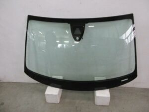 SZYBA CZOŁOWA AUDI A6 C7 2011-  KAMERA SENSOR AKUSTYKA