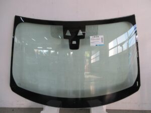 SZYBA CZOŁOWA JAGUAR - E-PACE - 2018- KAMERA SENSOR AKUSTYCZNA