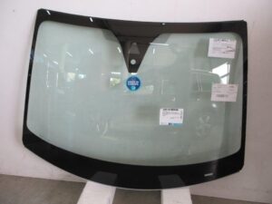 SZYBA CZOŁOWA PEUGEOT 3008/5008  2016-  KAMERA SENSOR AKUSTYCZNA