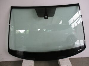 SZYBA CZOŁOWA SEAT - ARONA - 2017-