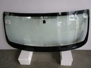 SZYBA CZOŁOWA JEEP - LIBERTY - KK 2008-2013