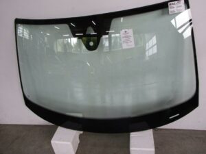 SZYBA CZOŁOWA VOLKSWAGEN - TIGUAN - TIGUAN 2015-