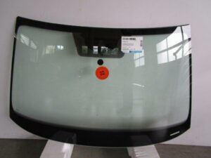 SZYBA CZOŁOWA SKODA - KAMIQ - 2019-