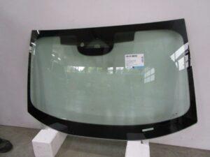 SZYBA CZOŁOWA FORD - MUSTANG MACH E 2021-