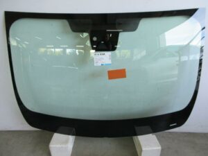 SZYBA CZOŁOWA RENAULT TRAFIC 2021- KAMERA SENSOR AKUSTYCZNA
