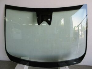 SZYBA CZOŁOWA RENAULT KANGOO 2022- / MERCEDES CITAN 22- / NISSAN TOWNSTAR 22- SENSOR KAMERA