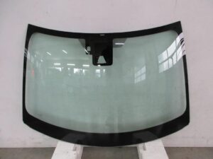 SZYBA CZOŁOWA TOYOTA AYGO X 5D HBK 2022- KAMERA SENSOR