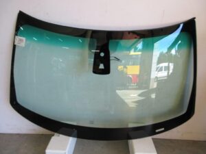 SZYBA CZOŁOWA FORD EXPLORER  SUV 2010- KAMERA SENSOR